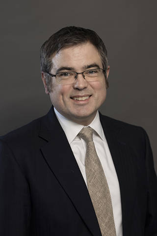 Mark Quinn155