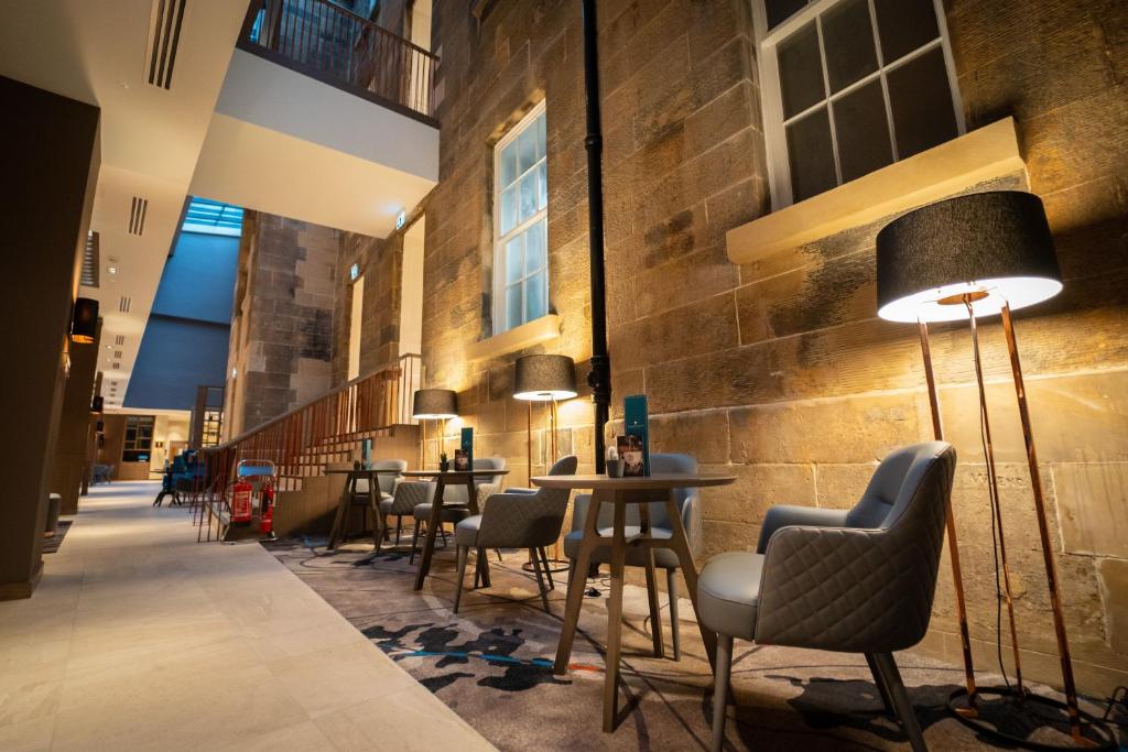 Clayton Hotel