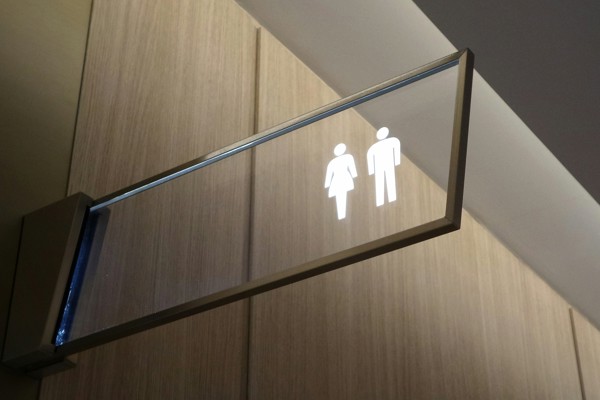 Single-sex toilet sign 