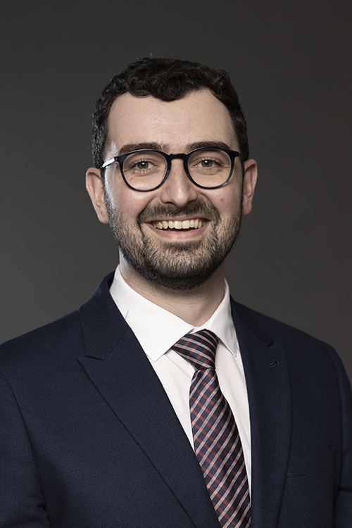 A Family Law solicitor specialising in international and cross-border family disputes, including parental child abduction, divorce, child law and complex family litigation.