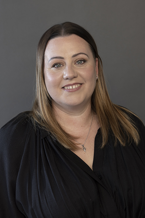 Nicola Allan298